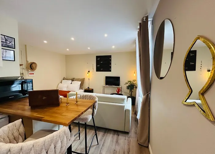 Sejour A 2 Personnes Parking & *