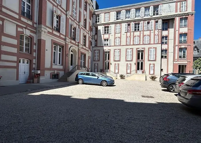 Sejour A 2 Personnes Parking & Apartment